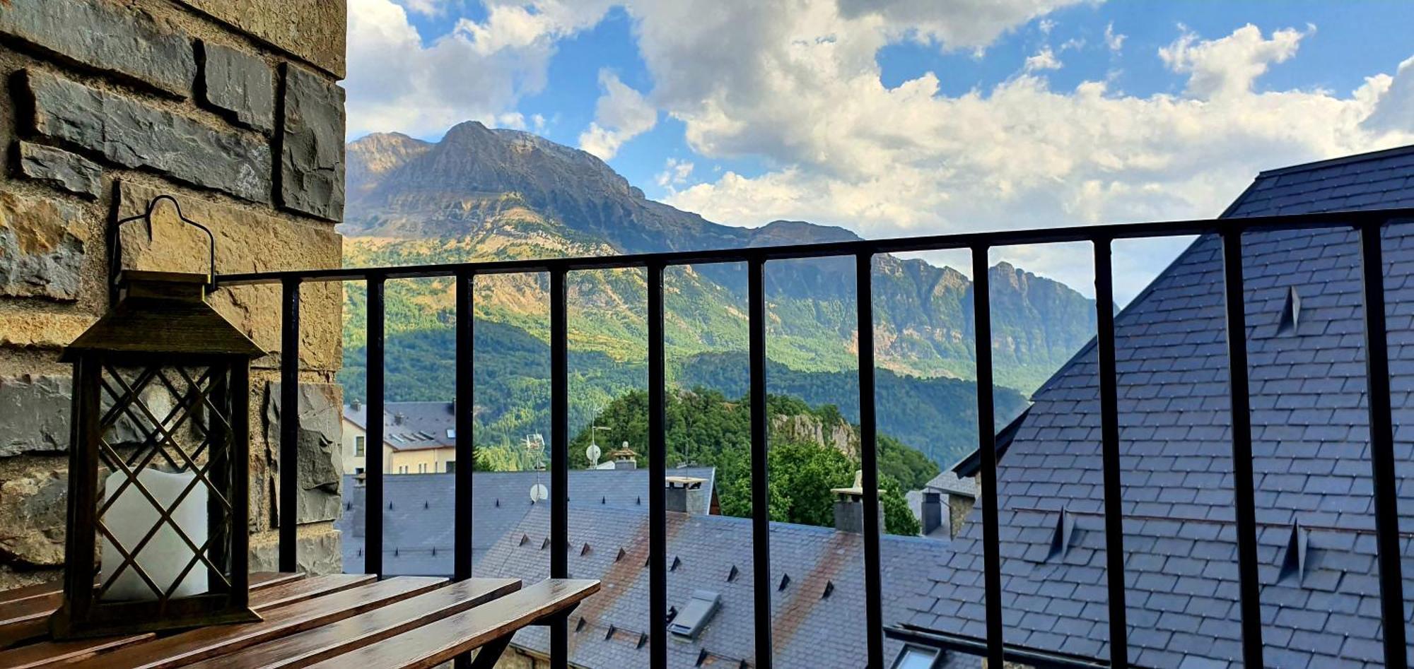 Valtrama Suite Tramacastilla de Tena Dış mekan fotoğraf